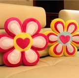 包邮可爱花形坐垫圆形彩色太阳花朵抱枕办公午睡枕大号沙发靠垫