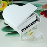 刻字正品SANKYO镀金机芯金脚白色三角钢琴音乐盒八音盒生日情人节