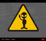 S326 胜利外星人 第51区标志 三角形警示标 美国反光汽车贴纸