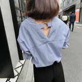 2016夏装新款韩版蓝白竖条纹V领落肩袖衬衫女宽松金属扣露背上衣