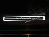 路虎揽胜SV原厂英国女皇签名迎宾踏板铝合金装饰条发光门槛条踏板