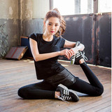 韩国同款速干瑜伽服紧身健身上衣显瘦休闲跑步运动大码短袖t恤女