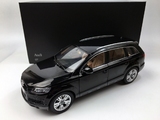 京商1:18奥迪Q7 2013最新款 豪华SUV越野车黑色/银色合金汽车模型