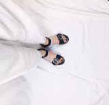 韩版夏季简约英伦黑色凉鞋平底铆钉一字扣带搭扣休闲女凉鞋