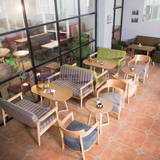 北欧宜家咖啡厅沙发甜品店奶茶店布艺卡座西餐厅休闲实木桌椅组合