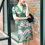 2016夏高档女装时尚修身包臀显瘦短袖蕾丝刺绣V领绿色连衣裙加大