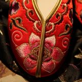 包邮 老北京布鞋夏季款女单鞋民族风绣花鞋平跟潮婚鞋新娘鞋红色