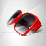 好莱坞明星forever21红大方框型男女款墨镜太阳镜渐变色太阳眼镜