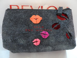 专柜赠品现货 Revlon/露华浓 毛毡唇印化妆包便携包零钱包收纳包