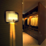 LED节能走廊小夜灯光控人体感应电池灯衣柜橱柜灯壁灯喂奶灯射灯