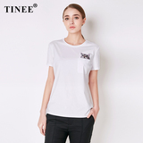 Tinee 2016夏装新款猫咪刺绣花口袋白色t恤女 短袖简约宽松体恤衫