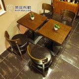 批发休闲实木餐桌椅 咖啡厅桌椅  餐饮茶餐厅 甜品店一桌两椅组合