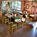 北欧咖啡厅沙发卡座 主题茶餐厅桌椅组合 甜品奶茶店洽谈实木餐椅
