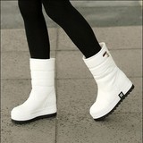 冬季正品人气套筒白色简约厚底雪地靴平跟松糕保暖防水防滑中筒靴