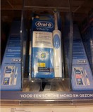 荷兰代购 Oral-B欧乐B成人电动牙刷