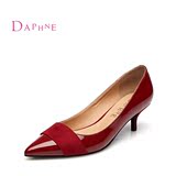 Daphne/达芙妮2015秋季尖头套脚女鞋新款中跟细跟漆皮浅口单鞋女