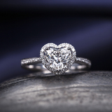 群镶心形钻戒正品女戒指 结婚珠宝钻石戒指 50分1克拉 裸钻定制