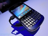 BlackBerry/黑莓 9900 9930 电信3网不断网原装未拆机