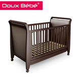 英国Douxbebe 实木水性漆宝宝摇篮婴儿床多功能环保儿童进口松木