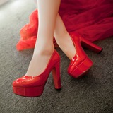 春秋季新款女鞋白色伴娘鞋粗跟防水台超高跟红色结婚鞋漆皮新娘鞋