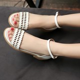 韩版新款凉鞋女鞋夏季镂空学院风学生平底中跟厚底少女可爱白色