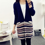 2015韩版新款复古条纹开衫 女中长款毛衣外套长袖口袋外搭针织衫