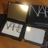 日本代购 NARS Light Reflecting PS 透明裸光蜜粉饼/定妆粉饼