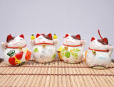 4寸招财猫存钱罐日本正版小号陶瓷储蓄罐收银台汽车摆件开业礼物