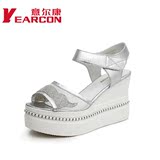 YEARCON/意尔康女鞋 夏季休闲坡跟厚底露趾水钻魔术贴女凉鞋子