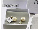[转卖]代购2015新款 迪奥磨砂蕾丝花瓣珍珠耳钉 大小双面珍珠耳