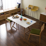 维克斯家具 北欧简约小户型玻璃饰面6人水曲柳创意实木白色餐桌
