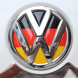 大众改装车标志尾标方向盘轮盖改装贴纸德国旗喷绘车贴汽车标志贴