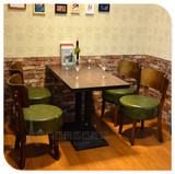 热卖复古咖啡厅桌椅组合简约西餐厅实木桌椅洽谈奶茶甜品店圆桌椅