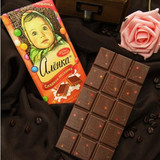 俄罗斯原装进口 大头娃娃多彩豆夹心 巧克力 每块 100克 最新到货