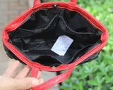 128元包邮 欧莱雅会员礼 黑色红边化妆包 超多隔断收纳包