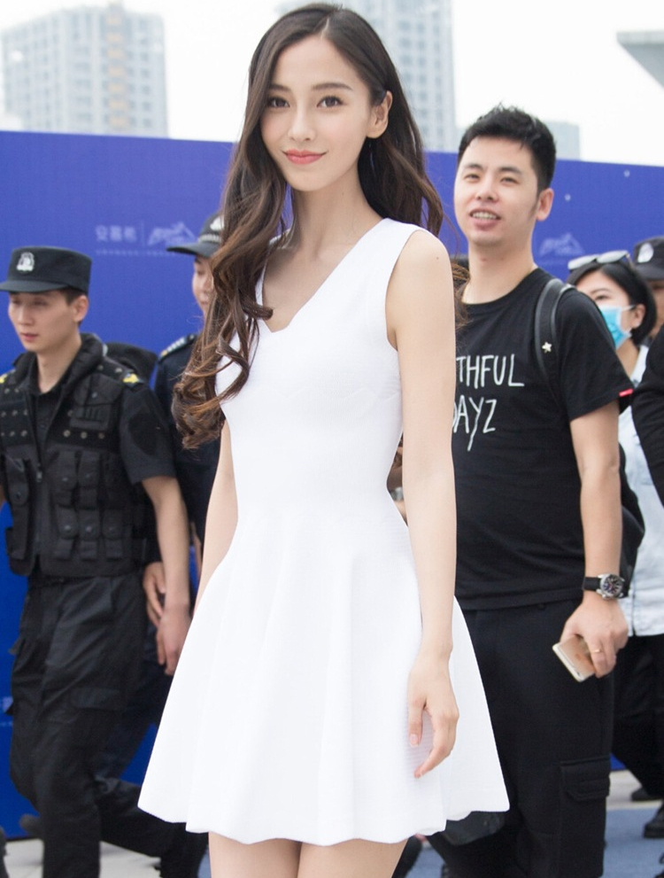 angelababy杨颖同款 针织波点提花大摆连衣裙白