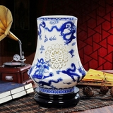 景德镇陶瓷 镂空中式青花陶瓷灯 现代中式时尚工艺品 卧室客厅灯