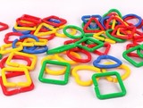 包邮幼儿园几何链条几何连环扣塑料积木开发小孩大脑玩具桌面扣环