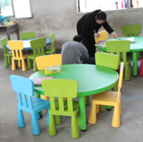 88*88可升降圆桌 幼儿园 游乐场培训学校专用 儿童学习桌