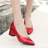 2016春秋韩版新款尖头红色婚鞋粗跟女单鞋低帮浅口性感工作高跟鞋