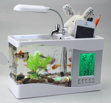 多功能迷你型水族箱小鱼缸 创意办公桌鱼缸 带台灯笔筒显示电子钟