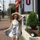 DUTE 韩国订单甜美气质复古V领印花系带无袖吊带连衣裙女chic B03
