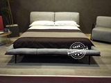 北欧宜家铁艺双人床简约现代软包床意大利床欧式实木床卧室布艺床