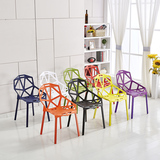 创意时尚塑料椅子几何镂空简约现代休闲色彩扶手宜家北欧特价包邮