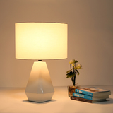北欧宜家LED台灯 创意时尚卧室床头灯书房灯树脂艺术装修设计灯具