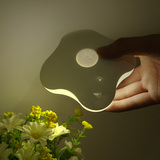 日本进口智能人体感应灯 LED节能夜灯四叶草卧室床头过道感应灯
