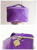 16年香港专柜正品！兰蔻 紫色扁圆筒型PU皮化妆包/化妆箱 小拎包