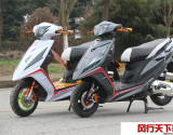 新款雅马哈 改装鬼火三代 战速摩托车RSZ125 150踏板车燃油助力车