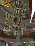 春季美陈 大型商场购物中心中庭装饰中空吊饰 落地热气球布置