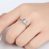 正品六爪钻戒仿真钻石戒指女1克拉指环 情侣对戒求婚戒结婚钻戒